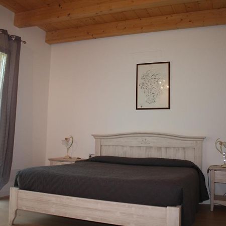 Elis' Rooms Sernaglia della Battaglia Kültér fotó