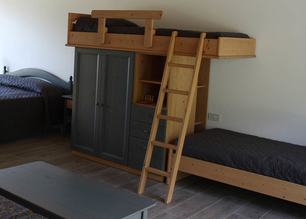 Elis' Rooms Sernaglia della Battaglia Kültér fotó